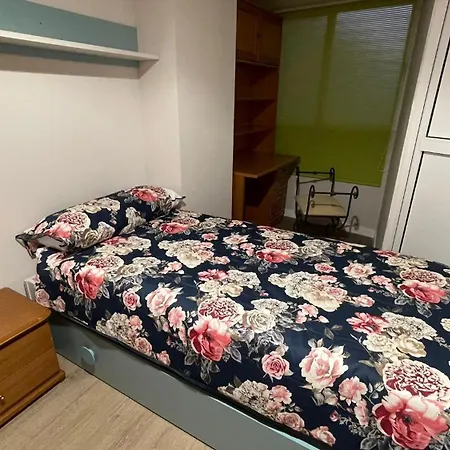 Acogedor, Piso En Apartament