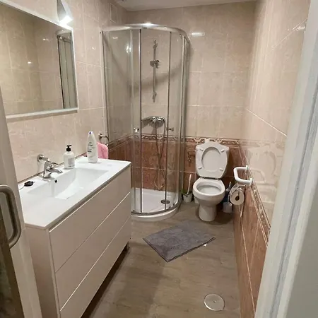 Acogedor, Piso En Apartament
