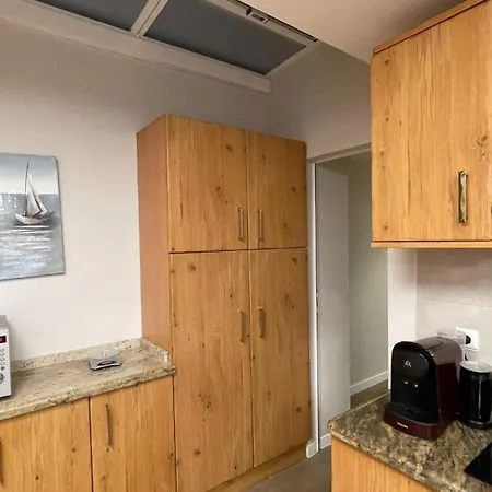 Acogedor, Piso En Apartament